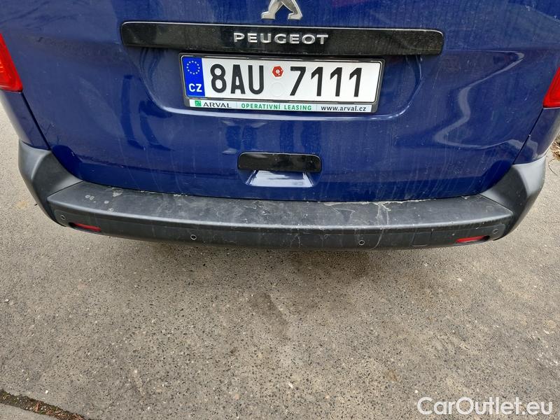  Peugeot  Expert  Traveller  (2016) Exp.Com.2.0BHDi 140 L3 4d #14