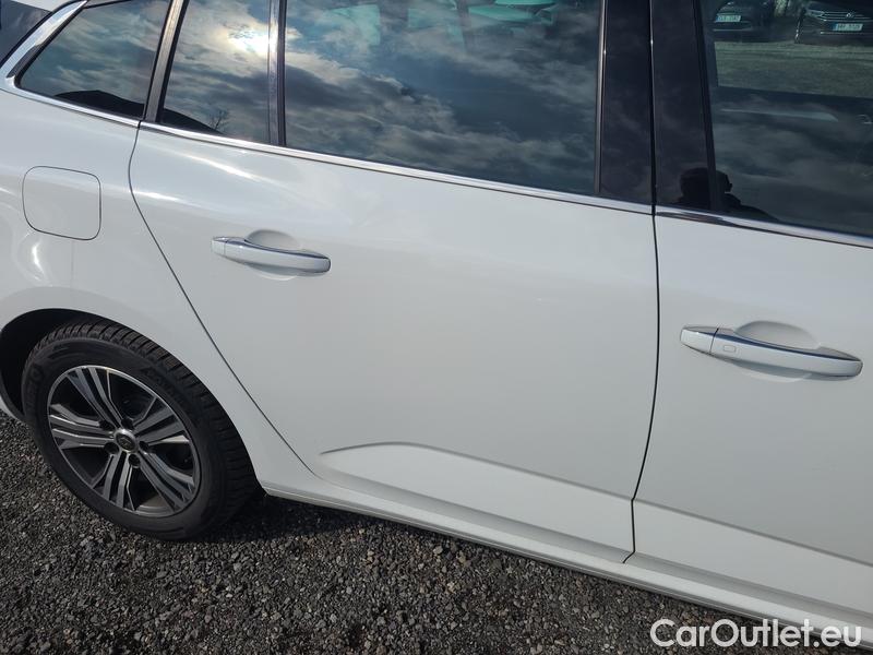  Renault  Megane  IV Estate  (2016)  GT 1.5dCi 115 Intens #4