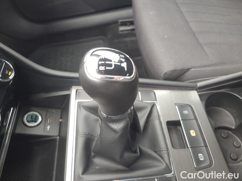  Skoda  Superb  Combi (3V5)(2015) Sup.C.FL2.0TDI 110 Style #17
