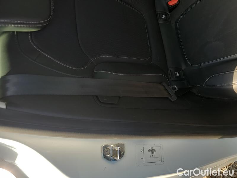  Renault  Megane  IV Estate  (2016)  GT 1.5dCi 115 Intens #16