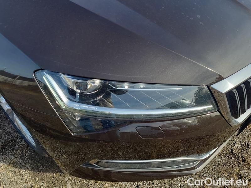  Skoda  Superb  (3V3)(2015) Supe.2.0TDI 147 Style 4x4 Aut #19