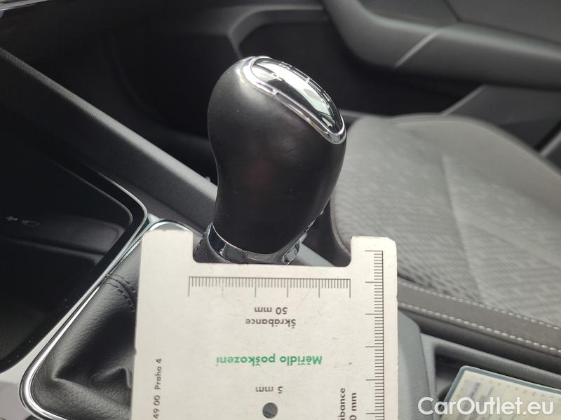  Skoda  Octavia  Lim. (NX3)(2020)  2.0TDI 85 Style 5d #8