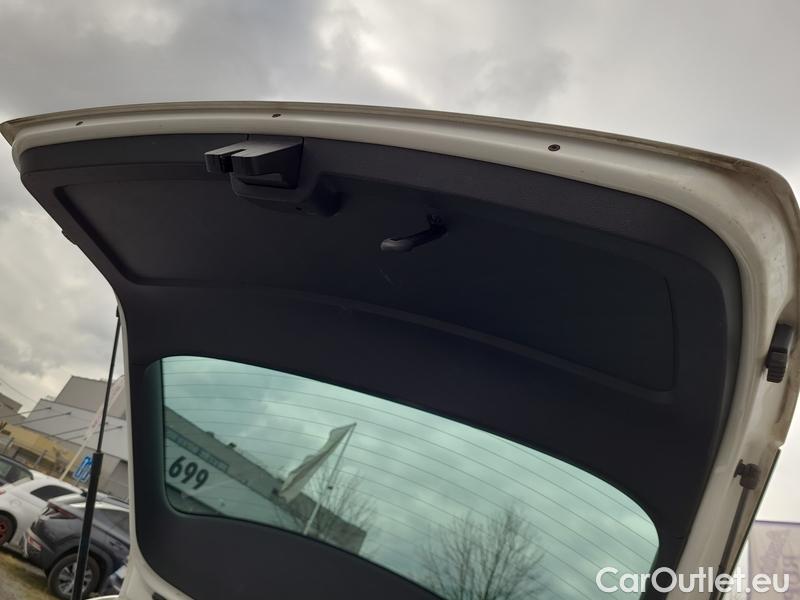  Skoda  Octavia  Combi  (5E5)(03.2017->) Co1.5TSI 110 Style #13