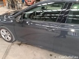  Volkswagen  Golf  VOLKSWAGEN / 2019 / 5P / BERLINA 2.0 TDI SCR 85KW LIFE DSG #53