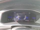  Volkswagen  T-ROC VOLKSWAGEN  / 2021 / 5P / SUV 2.0 TDI SCR LIFE #4