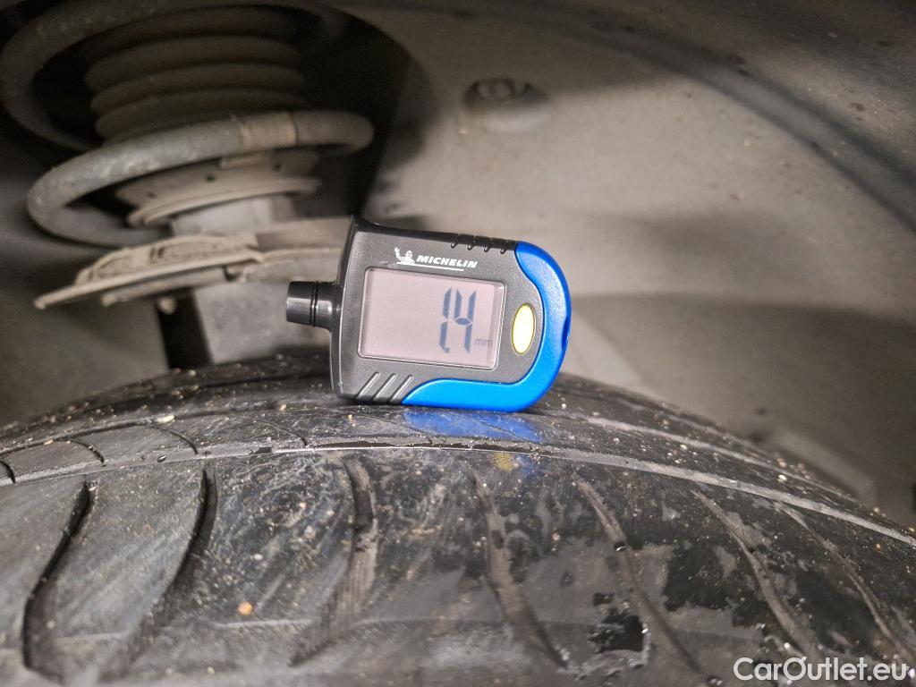  Bmw  X1 Série  sDrive16d Sport 1.5 115CV BVM6 E6dT #4