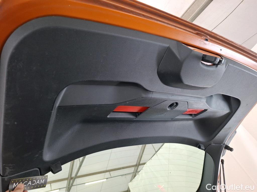  Peugeot  2008  Active Pack 1.2 PureTech 130CV BVA8 E6d #5