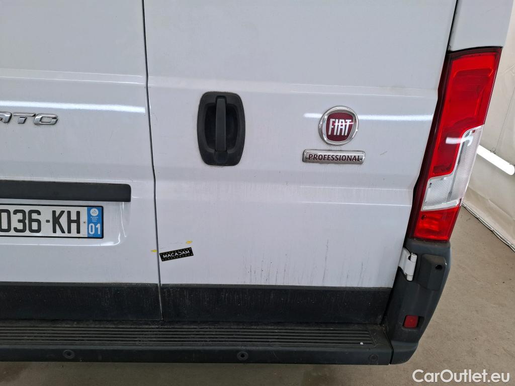  Fiat  Ducato Fiat  VU 4p Fourgon 3.3 M H2 2.3 Mjt 130 Pack #93