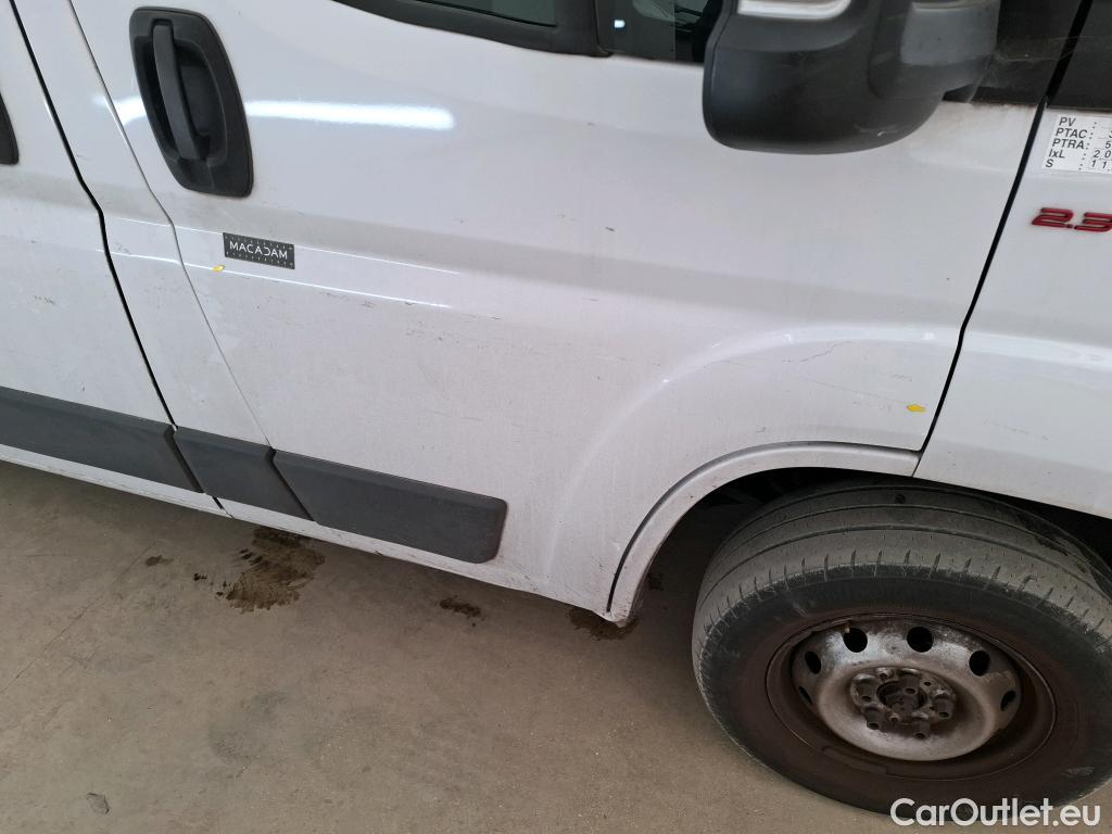  Fiat  Ducato Fiat  VU 4p Fourgon 3.3 M H2 2.3 Mjt 130 Pack #89