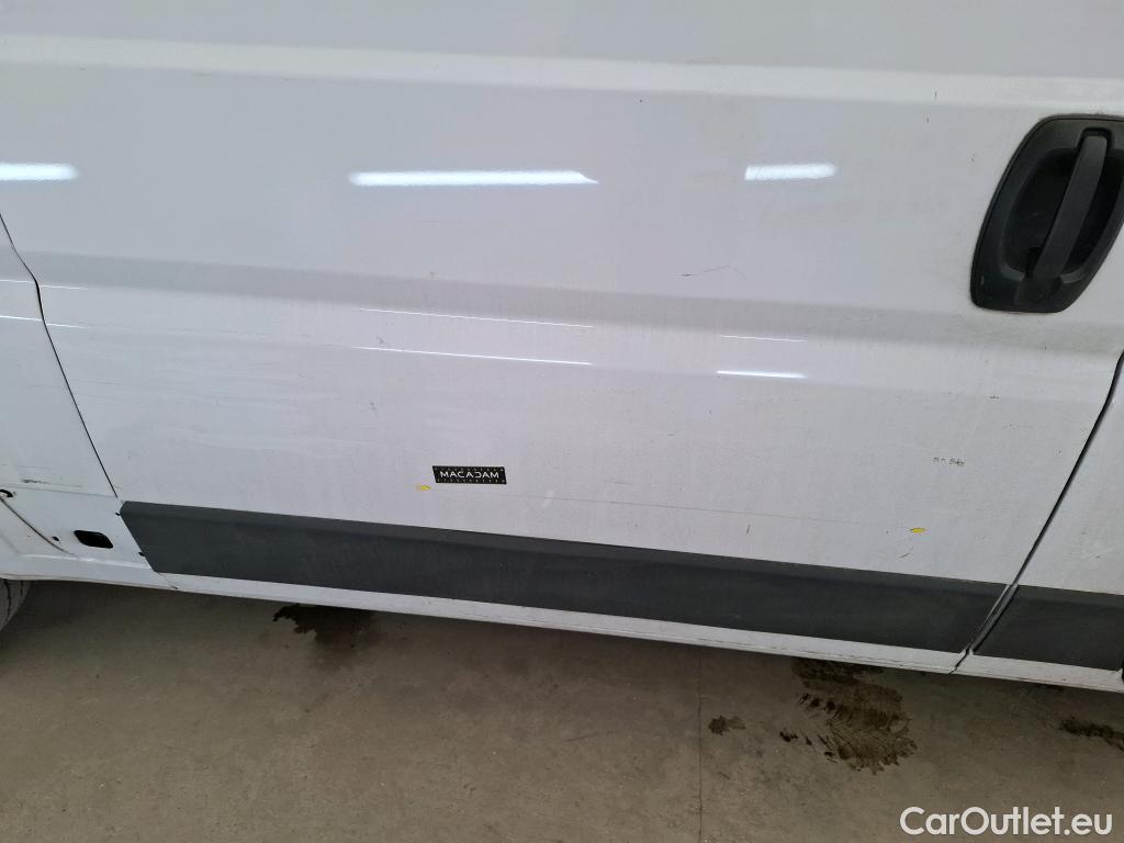  Fiat  Ducato Fiat  VU 4p Fourgon 3.3 M H2 2.3 Mjt 130 Pack #18