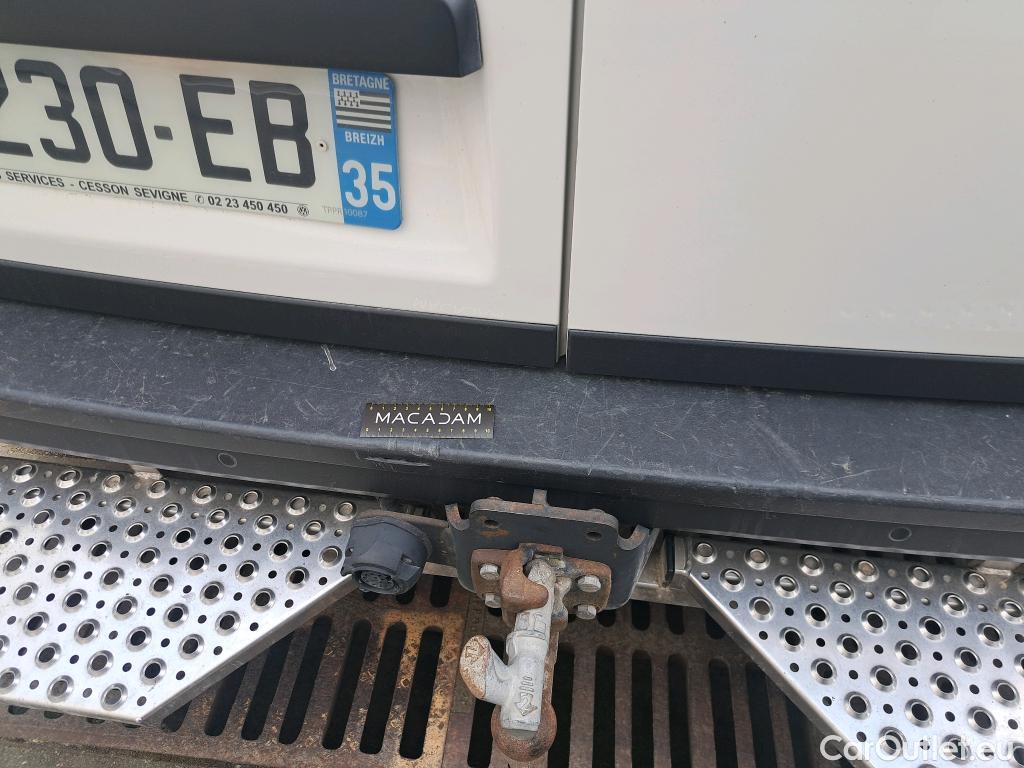 Volkswagen  Crafter VOLKSWAGEN  / 2017 / 4P / Fourgon tôlé 2.0 TDI 140 35 L3H3 4MO Procab Busi Line #48