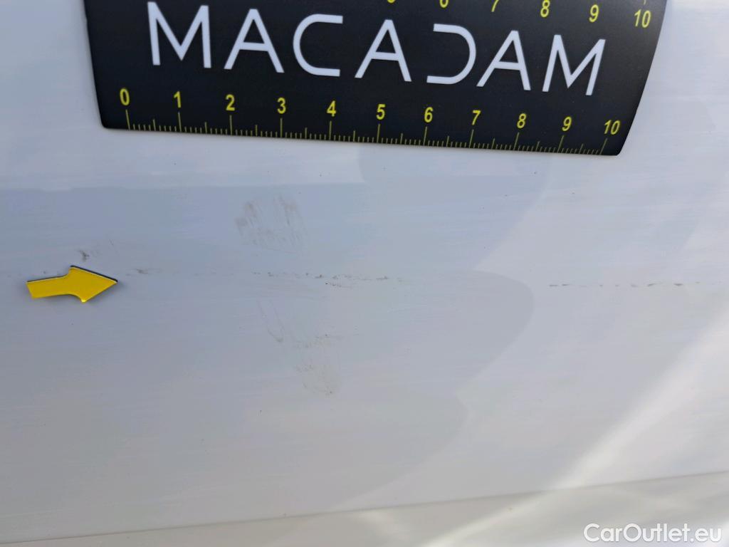  Volkswagen  Crafter VOLKSWAGEN  / 2017 / 4P / Fourgon tôlé 2.0 TDI 140 35 L3H3 4MO Procab Busi Line #63