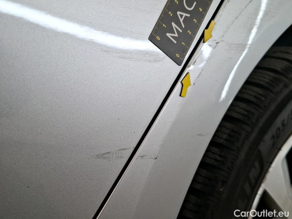  Volkswagen  Golf  VII Break Confortline Business BMT 1.6 TDI 115CV BVM5 E6dT / TRANSFO VP/VF #27