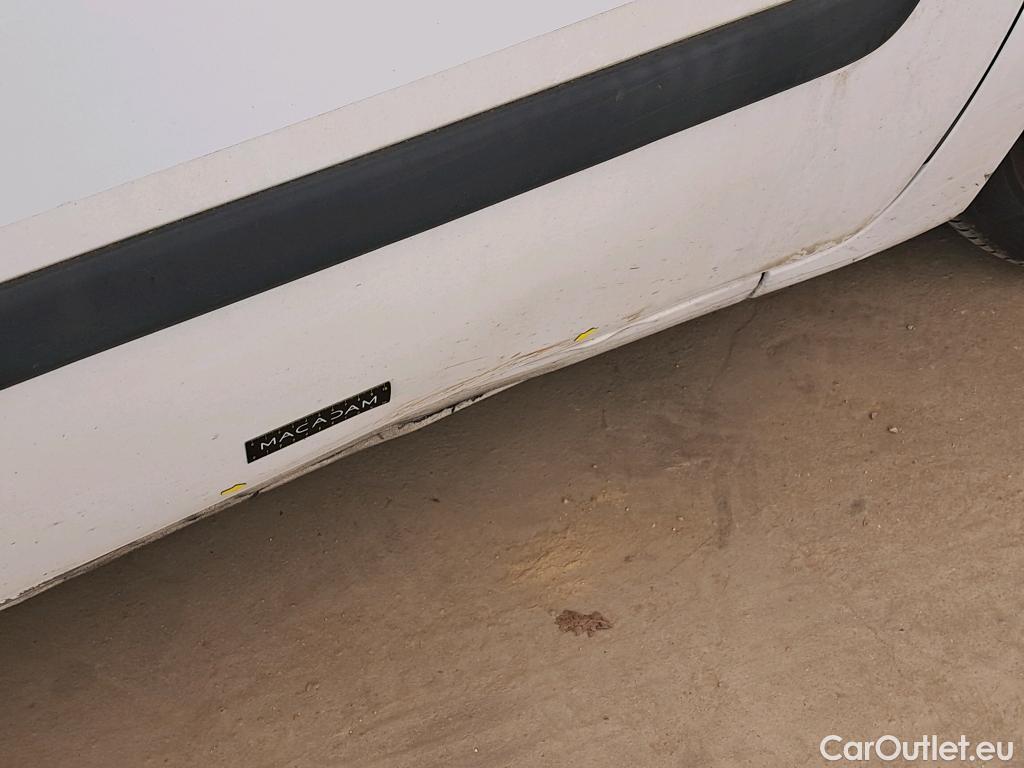  Renault  Kangoo  Express Grand Confort (L1) 1.5 dCi 90CV BVM5 E6 #9