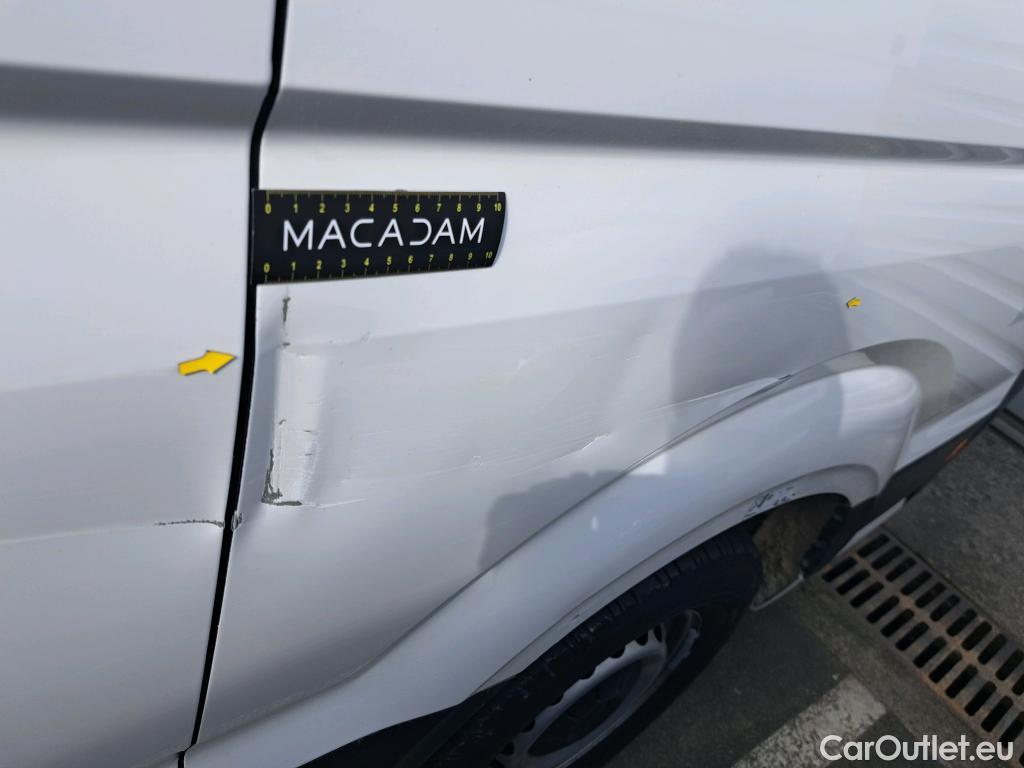  Volkswagen  Crafter VOLKSWAGEN  / 2017 / 4P / Fourgon tôlé 2.0 TDI 140 35 L3H3 4MO Procab Busi Line #2
