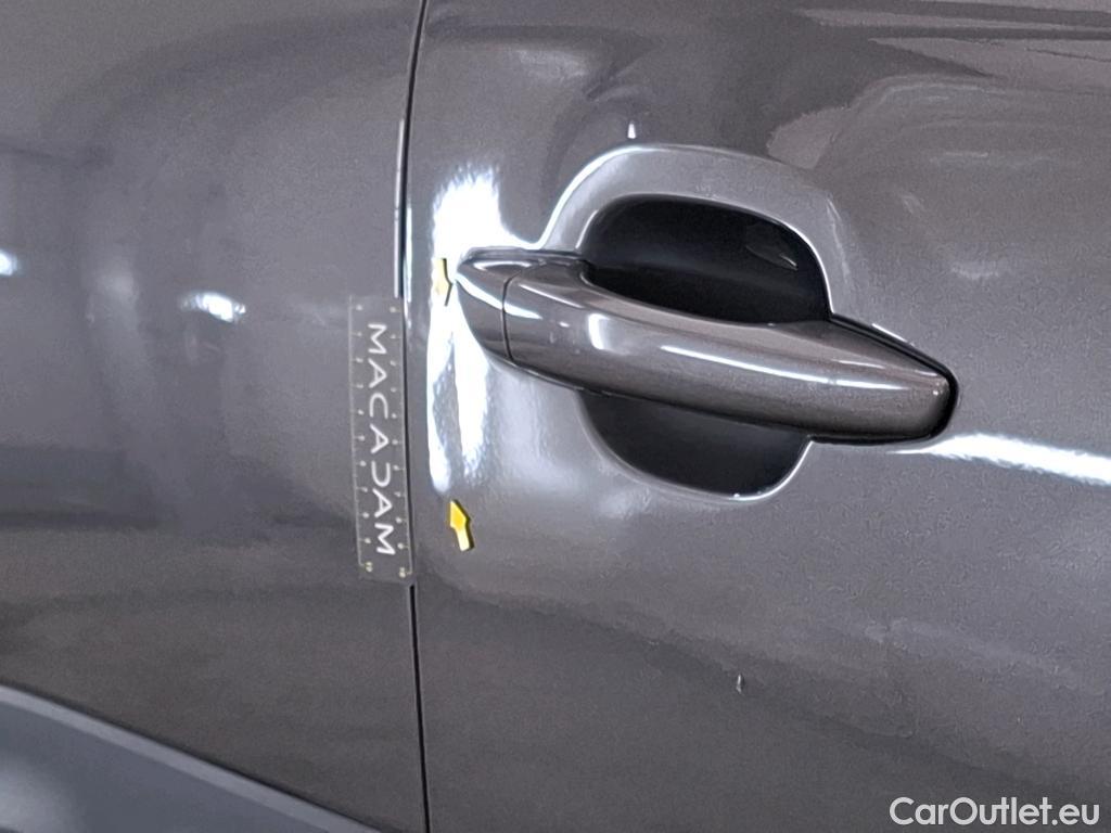  Citroen  C3  Shine Business 1.2 PureTech 110CV BVM6 E6d #10