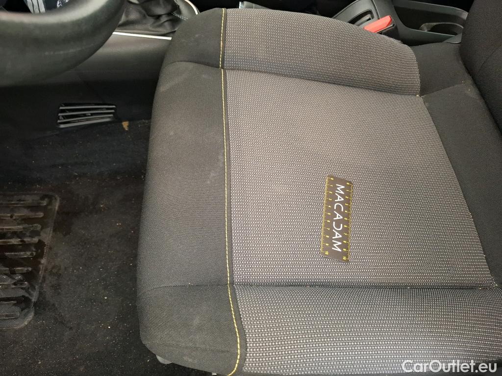  Citroen  C3  Shine Business 1.2 PureTech 110CV BVM6 E6d #39
