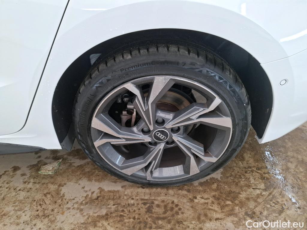  Audi  A3  Sportback / 2020 / 5P / Berline 40 TFSI e 204 S Tronic S Line / GRELE #22