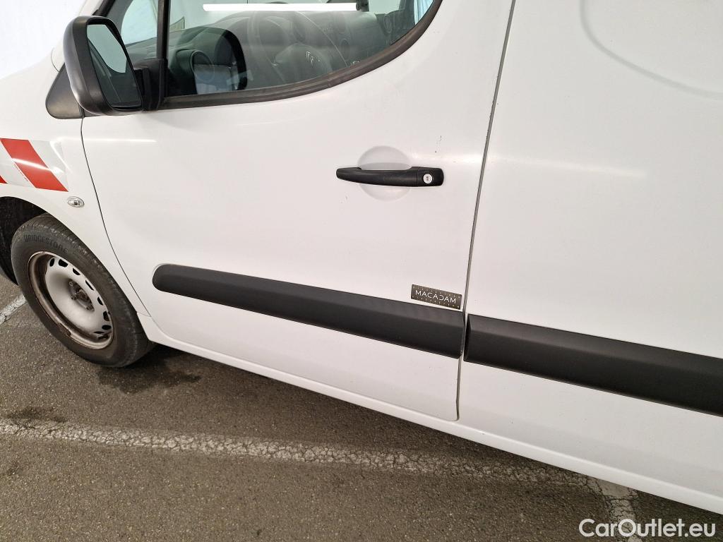  Citroen  Berlingo  Fourgon Club L1 (Court) 1.6 BlueHDi 100CV BVM5 E6 #58