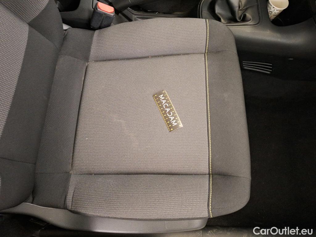  Citroen  C3  Société Feel Nav 1.2 PureTech 80CV BVM5 E6 #9