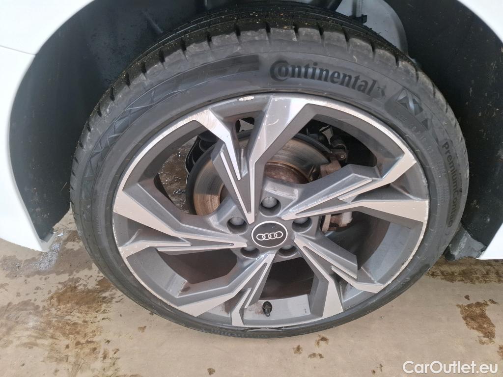  Audi  A3  Sportback / 2020 / 5P / Berline 40 TFSI e 204 S Tronic S Line / GRELE #30
