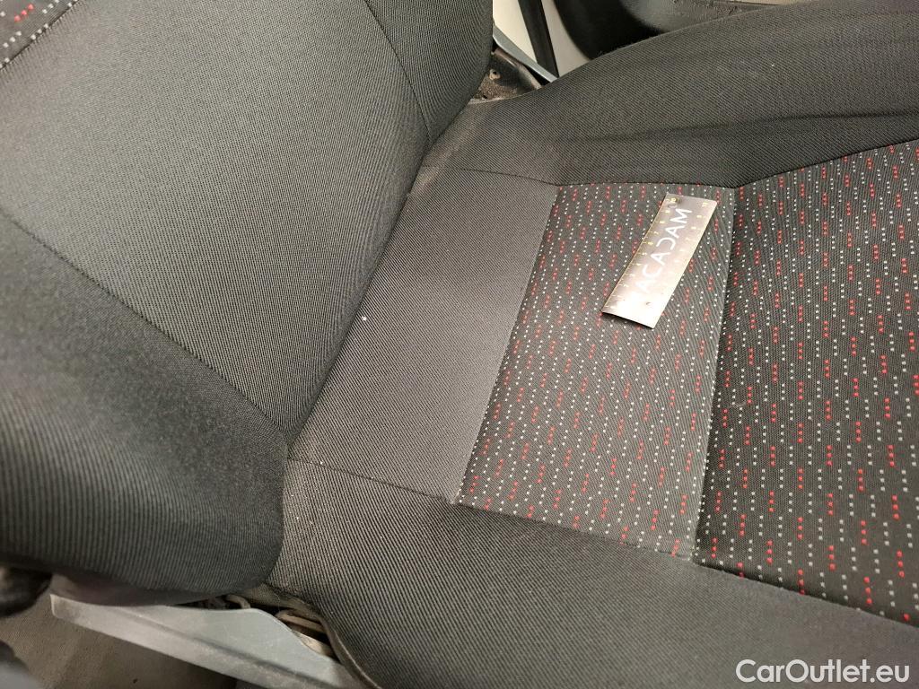  Citroen  Jumper CITROEN  VU 4p Fourgon 30 L2H2 BlueHDi 130 BVM6 Club #36