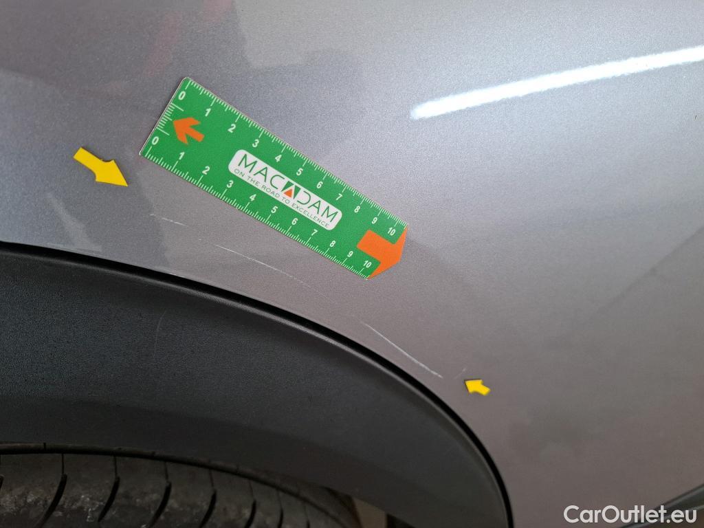  Peugeot  2008  Active Pack 1.2 PureTech 130CV BVA8 E6d #9