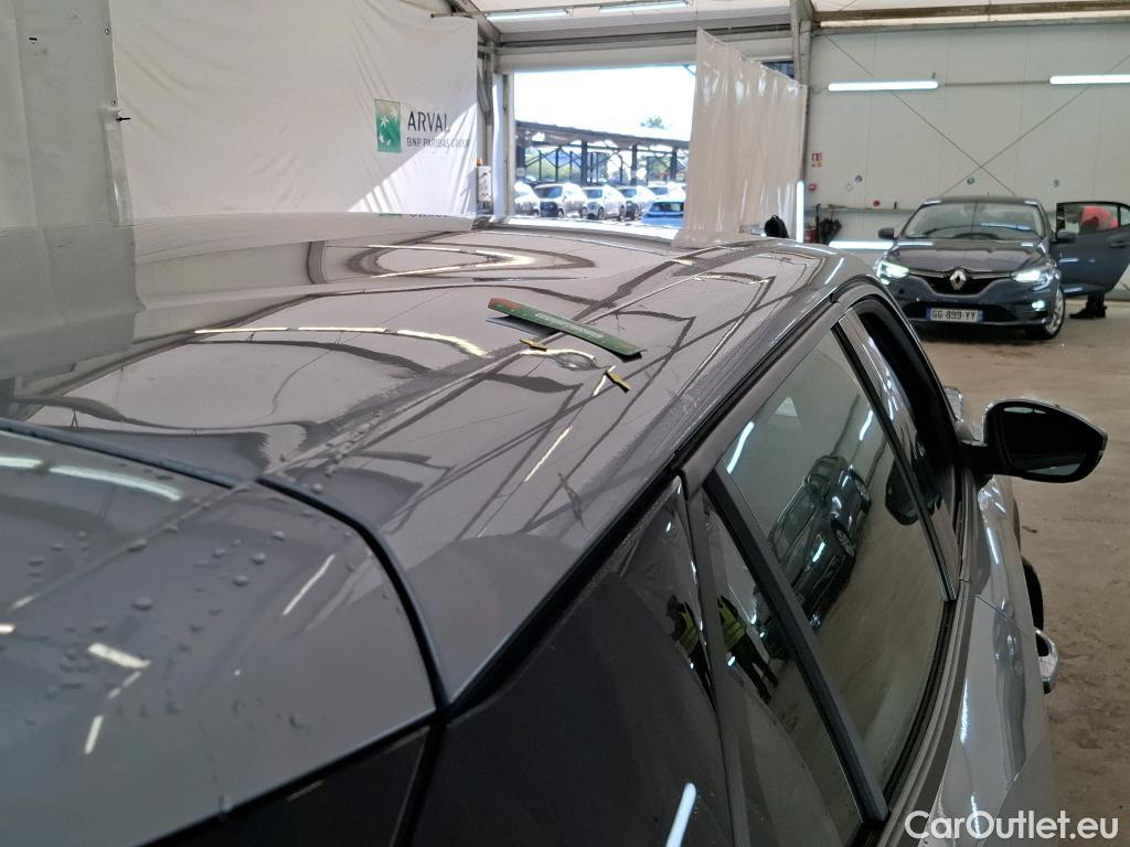  Peugeot  2008  Active Pack 1.2 PureTech 130CV BVA8 E6d #18