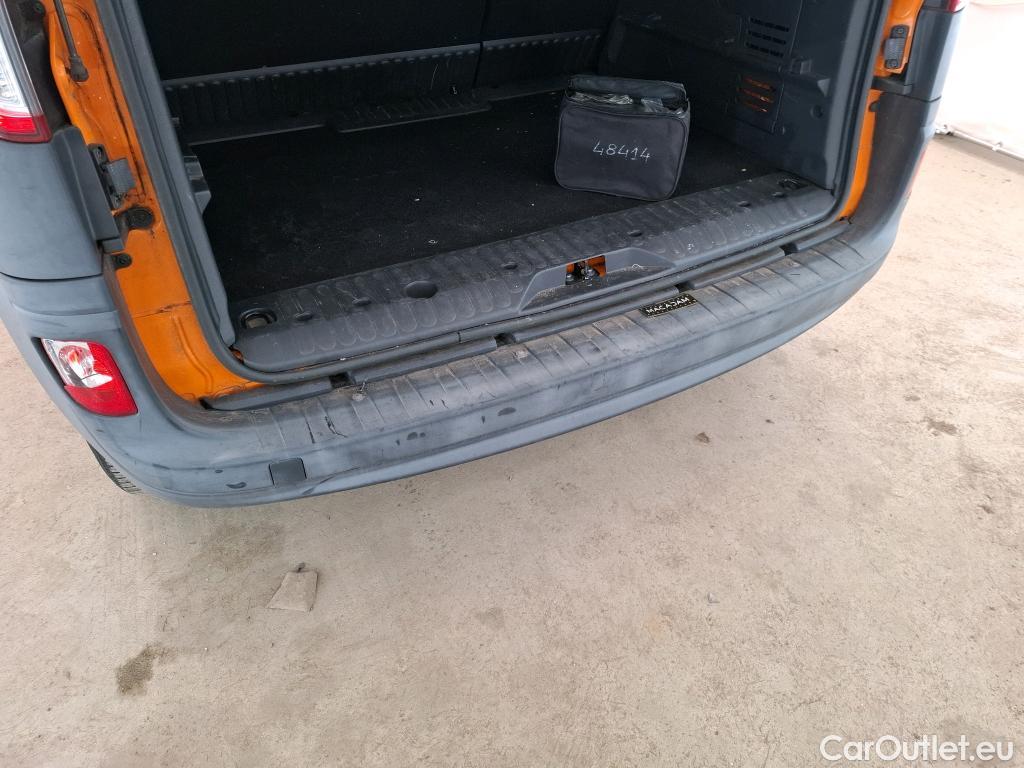  Renault  Kangoo  Zen 1.5 dCi 90CV BVM5 E6 #9