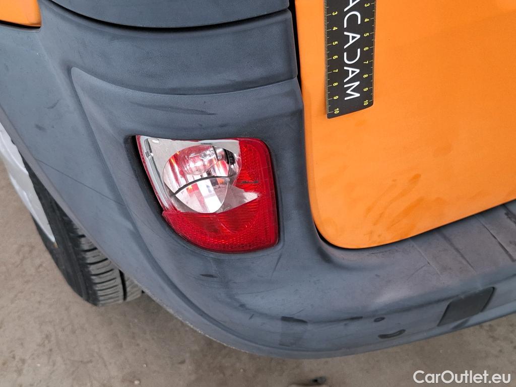  Renault  Kangoo  Zen 1.5 dCi 90CV BVM5 E6 #21