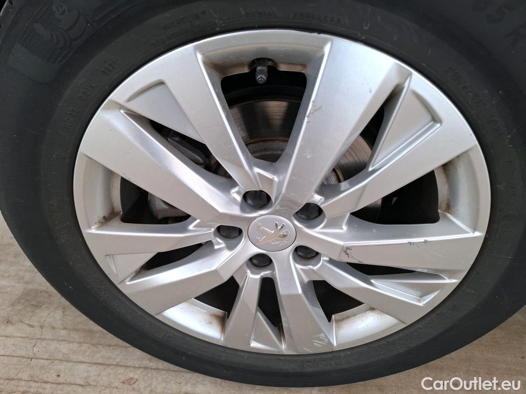  Peugeot  5008  Active Business 1.2 PureTech 130CV BVA8 E6d #20