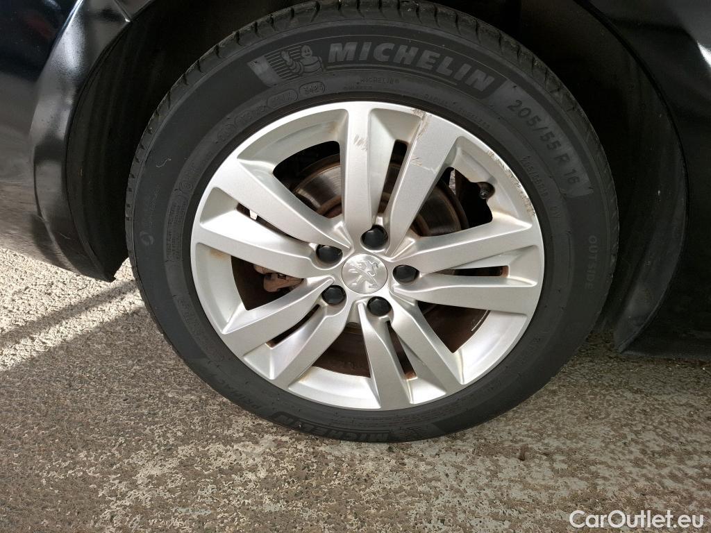  Peugeot  308  SW Active Business 1.5 HDi 130CV BVA8 E6d #16