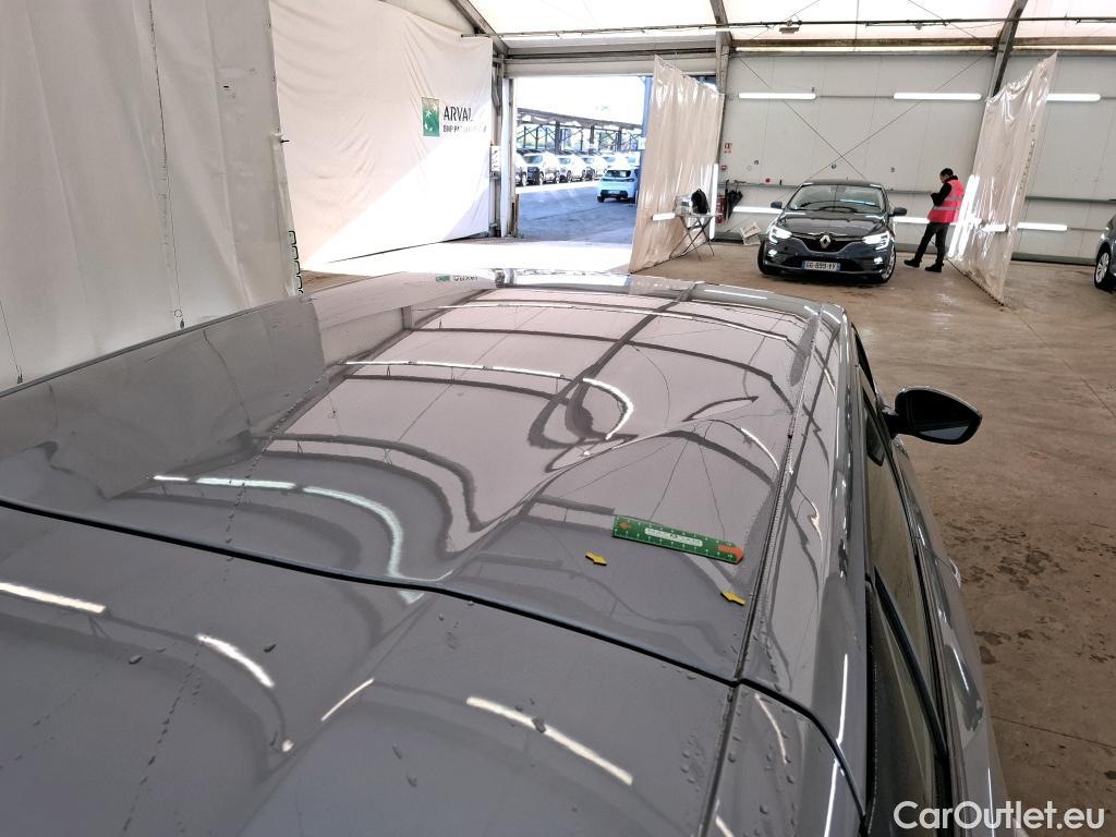  Peugeot  2008  Active Pack 1.2 PureTech 130CV BVA8 E6d #4