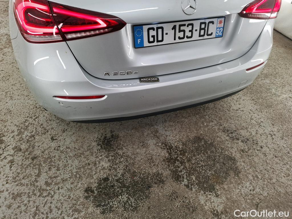  Mercedes  A-Klasse MERCEDES-BENZ Classe A Compact / 2018 / 5P / Berline A 250 e Business Line 8G-DCT #9