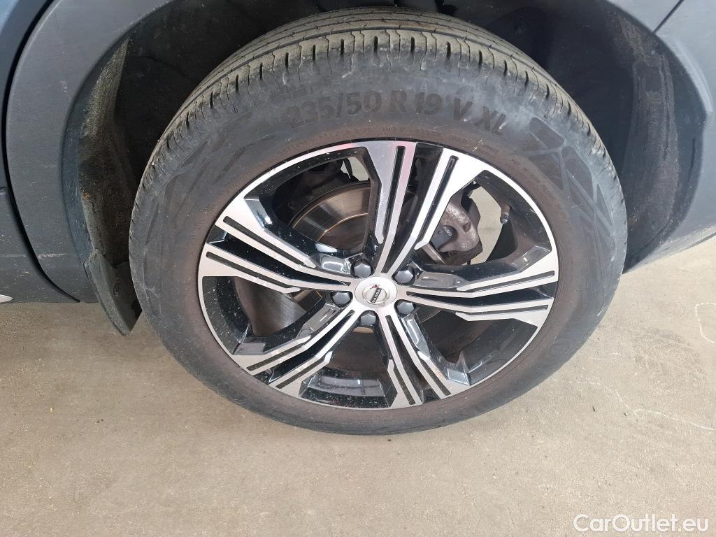 Volvo  XC 40 XC40 Momentum Plug-in Hybrid 2WD 1.5 T5 #6