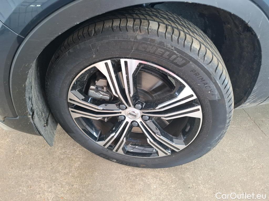 Volvo  XC 40 XC40 Momentum Plug-in Hybrid 2WD 1.5 T5 #26