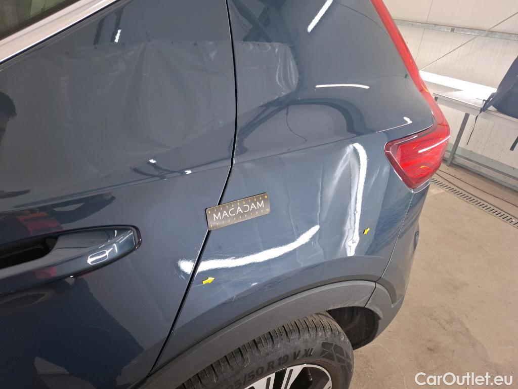  Volvo  XC 40 XC40 Momentum Plug-in Hybrid 2WD 1.5 T5 #1
