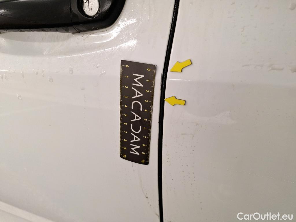  Peugeot  208  Premium 1.5 HDi 100CV BVM6 E6d #25