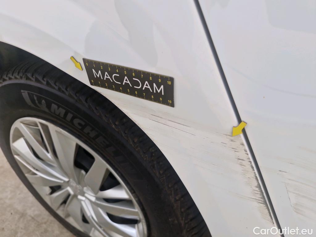  Peugeot  208  Premium 1.5 HDi 100CV BVM6 E6d #8