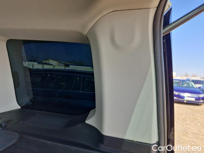  Volkswagen  Caddy  (SBB/SBJ)(2020)  2.0TDI 75 5d #19