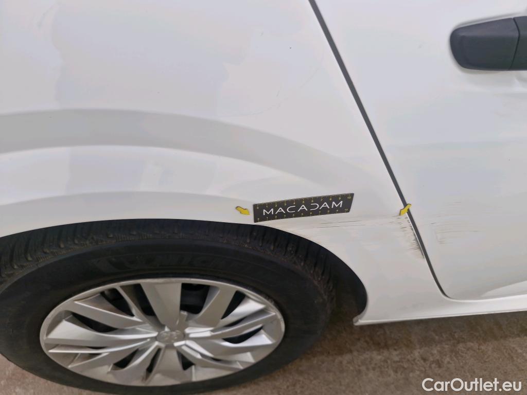  Peugeot  208  Premium 1.5 HDi 100CV BVM6 E6d #5