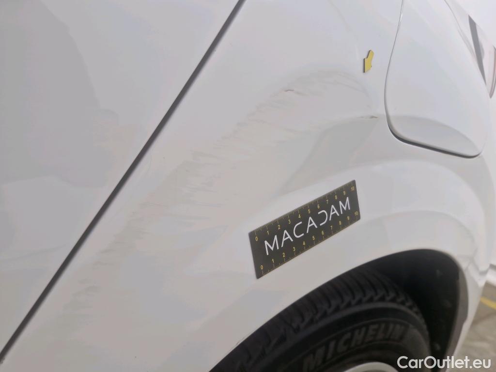  Peugeot  208  Premium 1.5 HDi 100CV BVM6 E6d #13