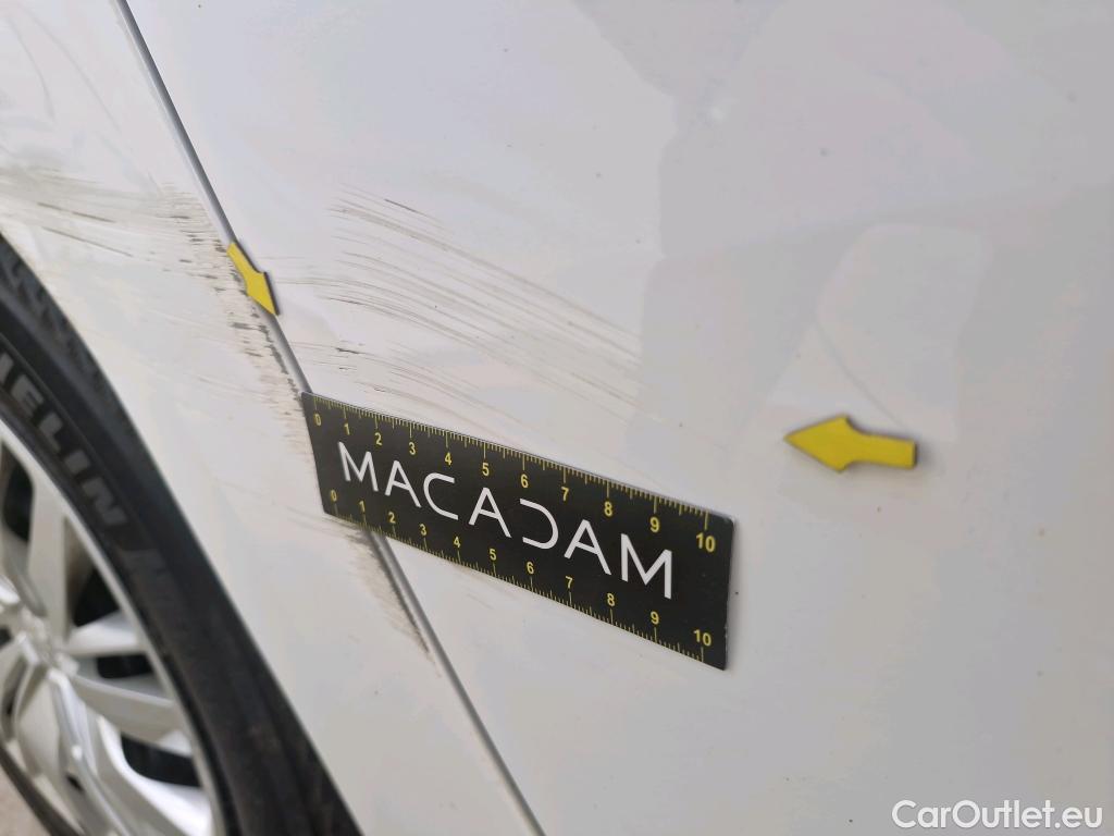  Peugeot  208  Premium 1.5 HDi 100CV BVM6 E6d #18