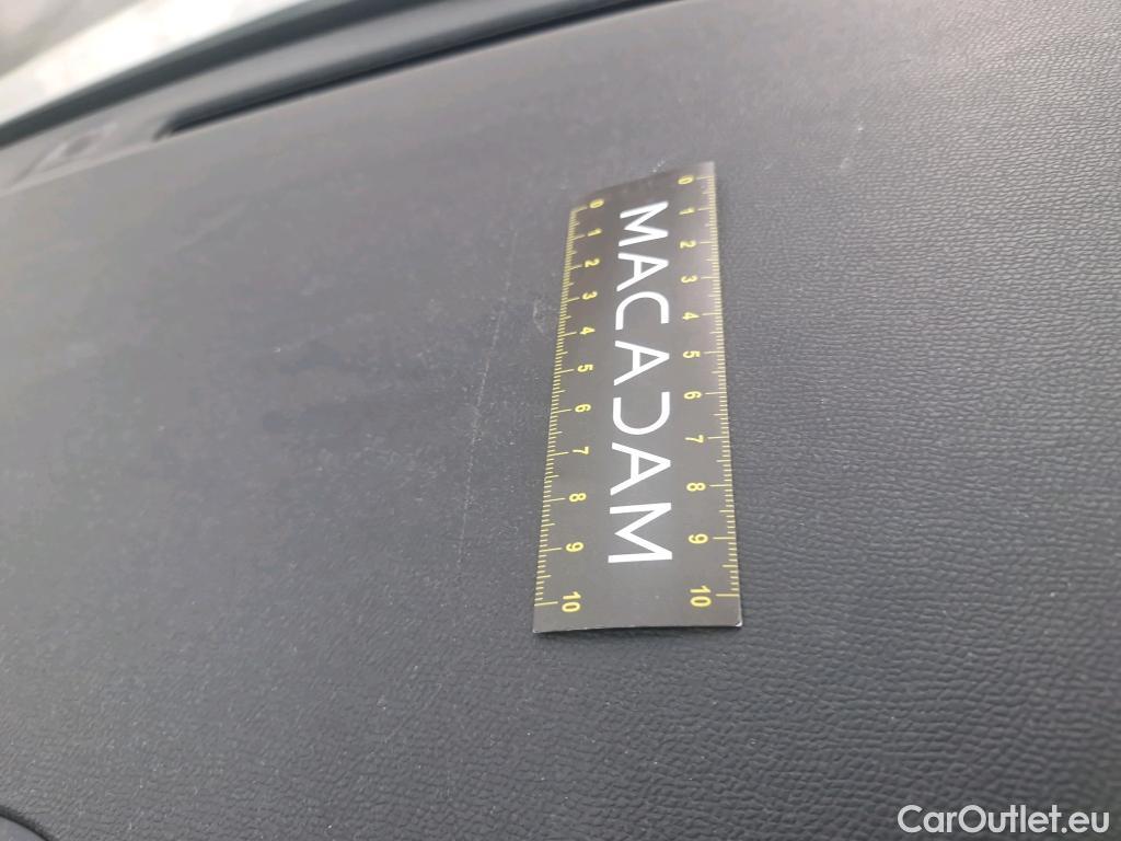  Peugeot  208  Premium 1.5 HDi 100CV BVM6 E6d #32