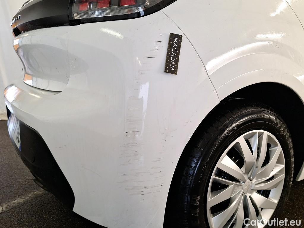  Peugeot  208  Premium 1.5 HDi 100CV BVM6 E6d #11