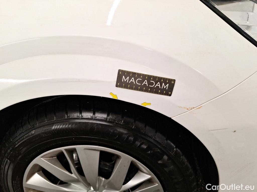  Peugeot  208  Premium 1.5 HDi 100CV BVM6 E6d #3