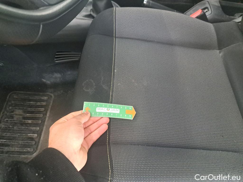  Citroen  C3  Société Feel Nav 1.2 PureTech 80CV BVM5 E6 #30