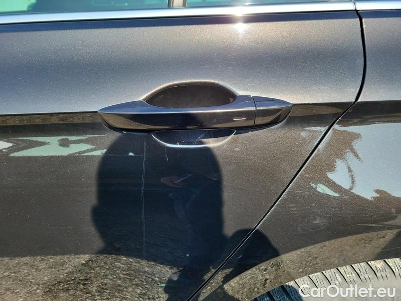  Volkswagen  Passat  Variant (CB5) (2019) Pas.Var.2.0TDI 110 Elegance #10