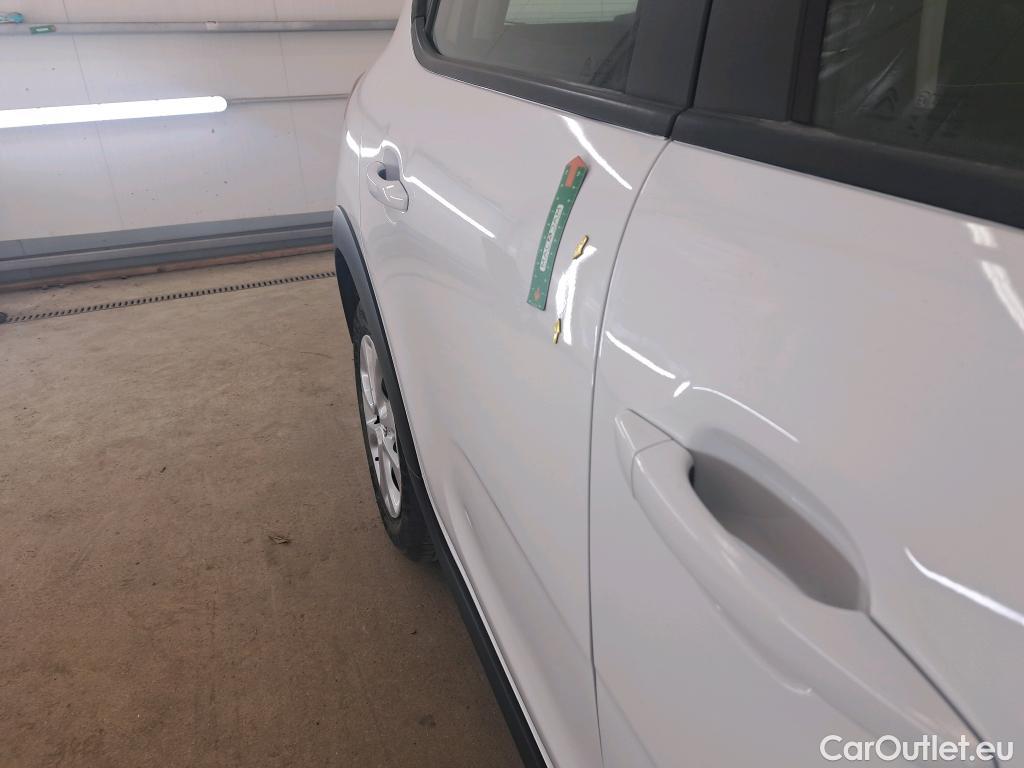  Citroen  C3  Société Feel Nav 1.2 PureTech 80CV BVM5 E6 #24
