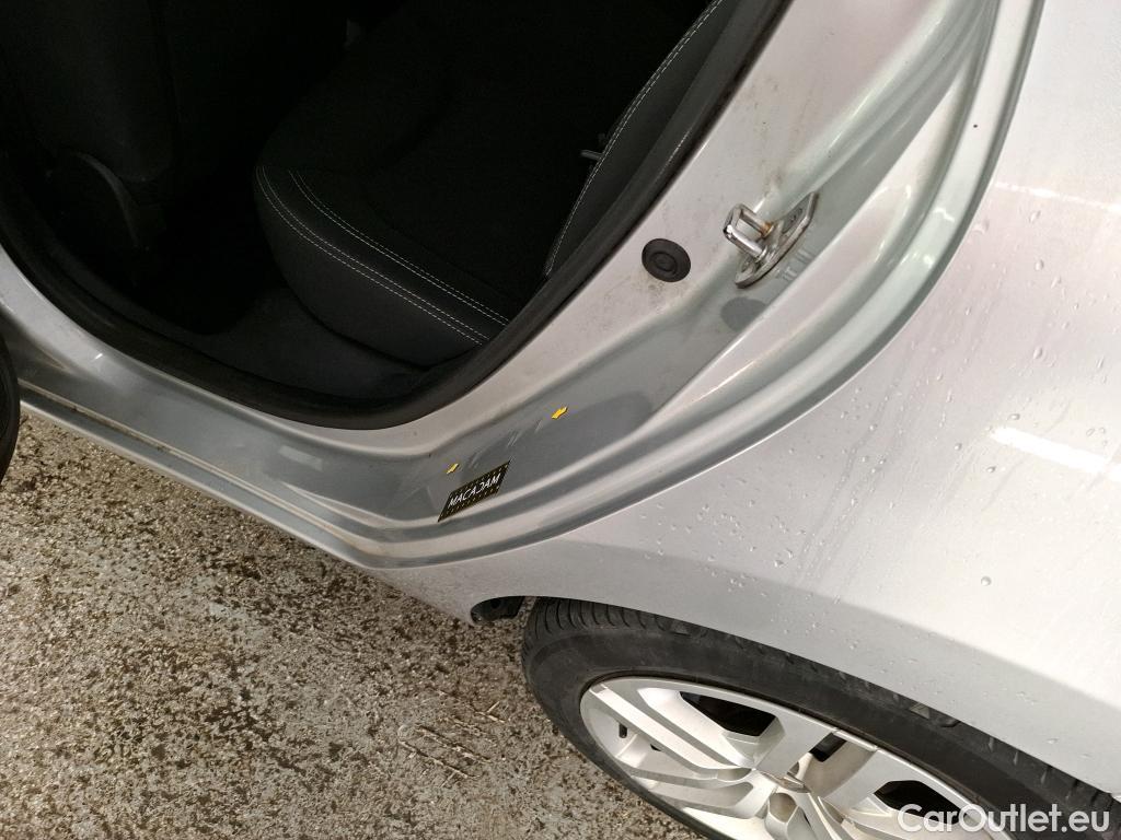  Renault  Clio  IV Business 1.5 dCi 90CV BVM5 E6 #5